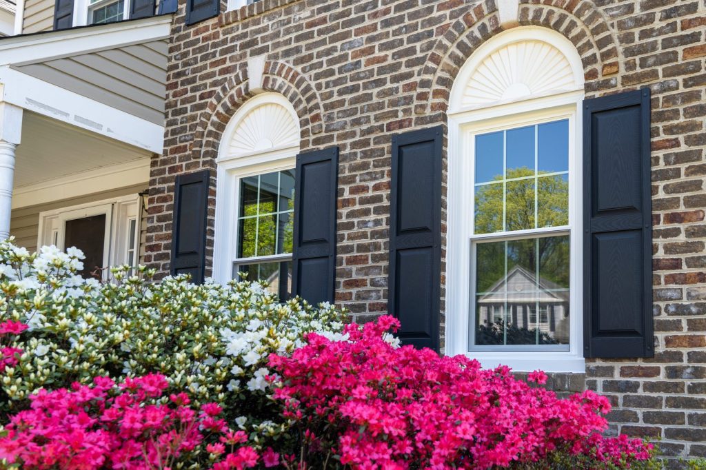 Vytex Georgetown Elite double-hung windows exterior view