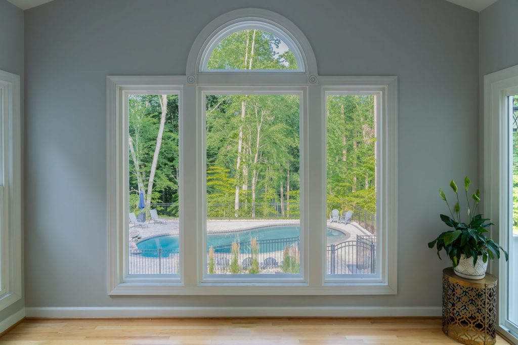 Vytex Georgetown Elite window in a bedroom